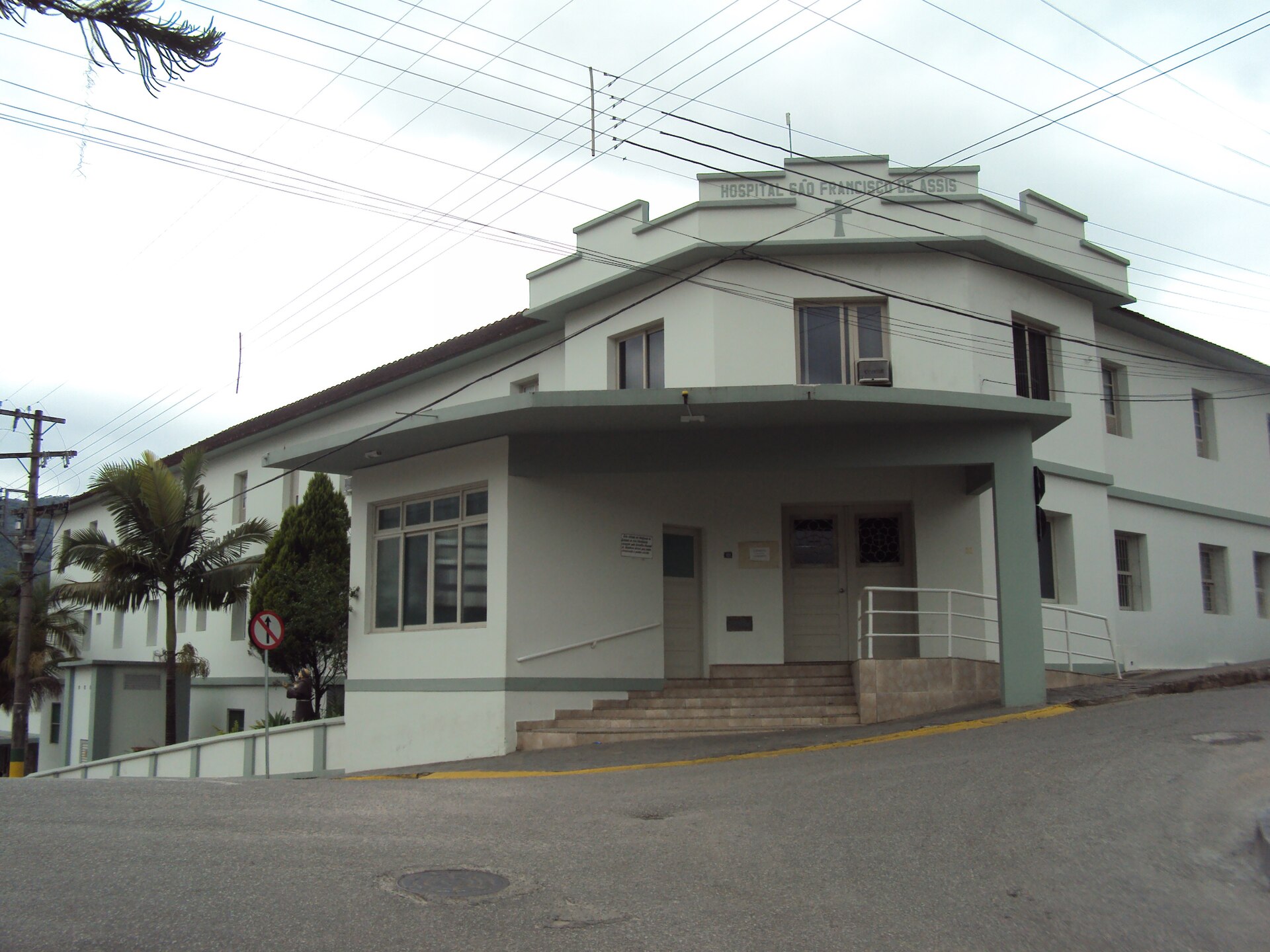 Imagem de referência relacionada a Hospital São Francisco de Assis (Santo Amaro da Imperatriz), item descrito como registro de referência sobre Hospital São Francisco de Assis (Santo Amaro da Imperatriz), organizado a partir de dados estruturados abertos