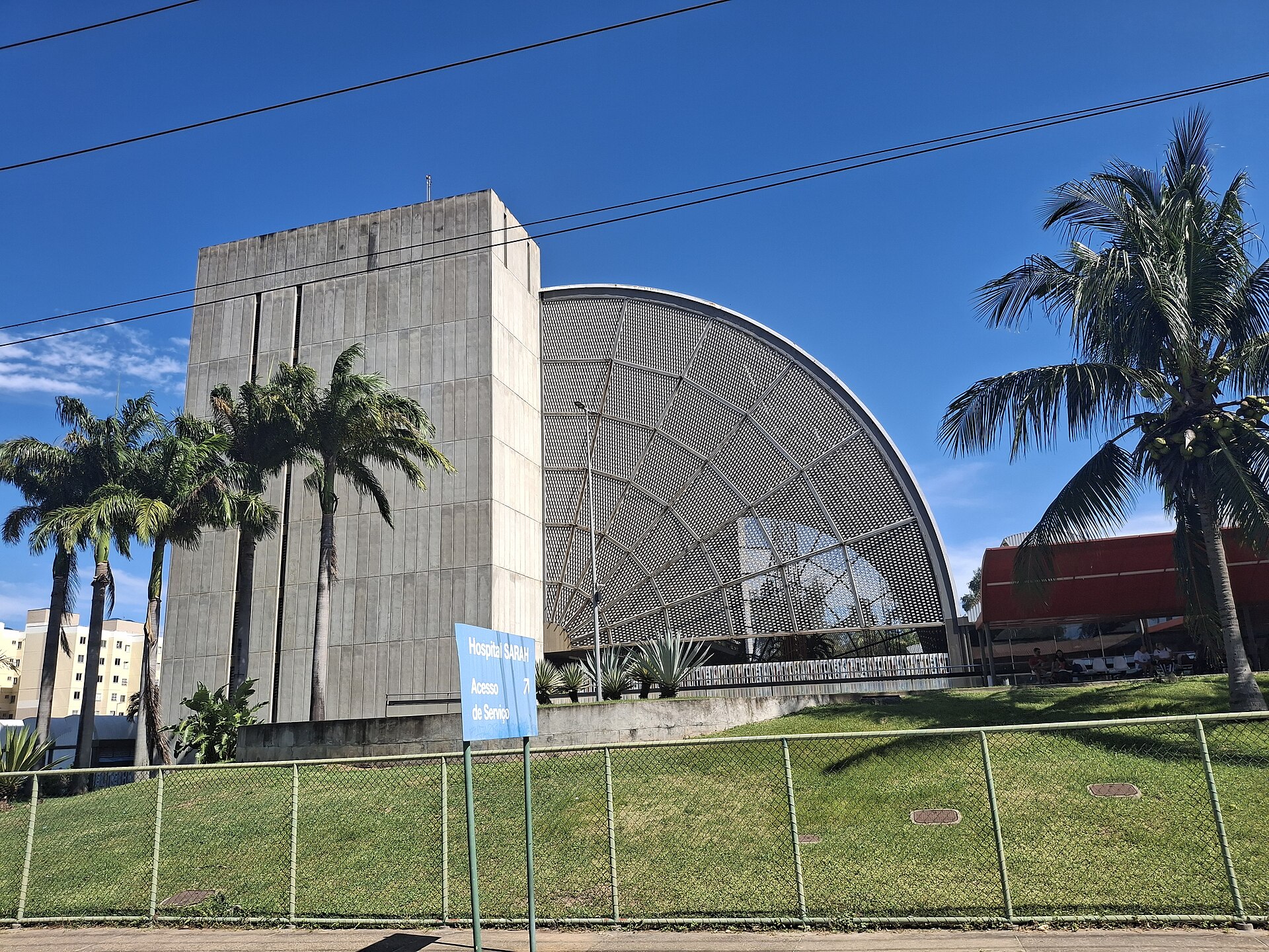 Imagem de referência relacionada a SARAH-Fortaleza, item descrito como hospital em Fortaleza-CE