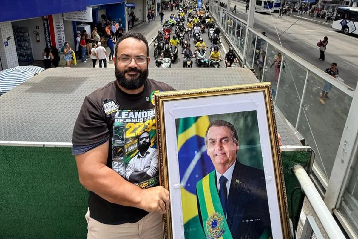 Após Michelle, TRE toma nova decisão sobre uso da imagem de Bolsonaro
