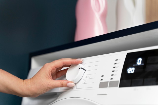 7 erros na máquina de lavar que destroem as roupas e muita gente ignora