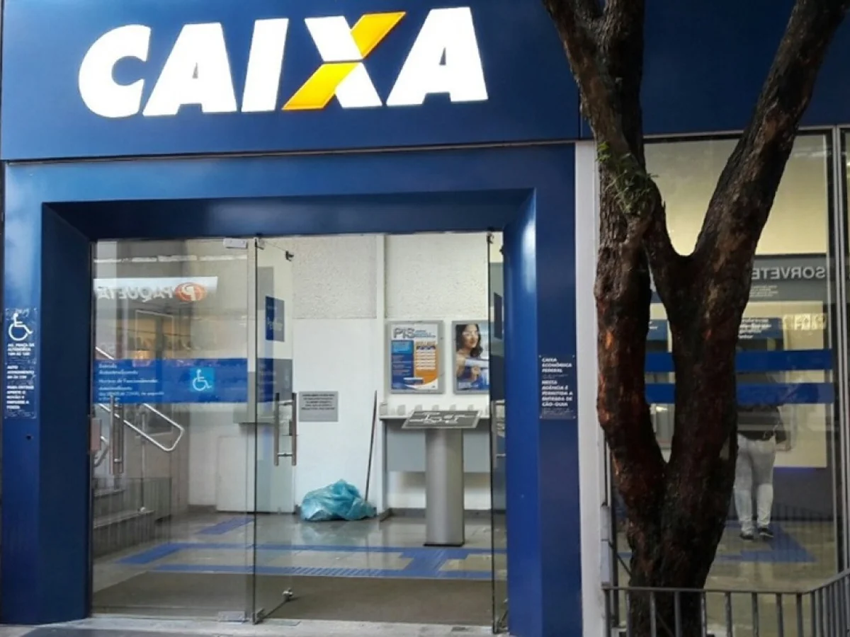 Bancários da Caixa Econômica Federal no DF aderem à paralisação nacional