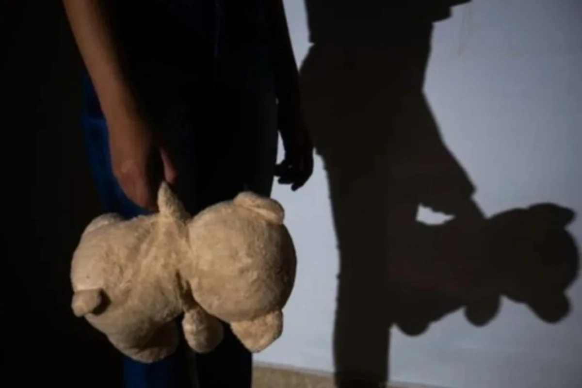 Imagem da matéria: Tio é preso no DF por estuprar sobrinhas de 7 e 13 anos