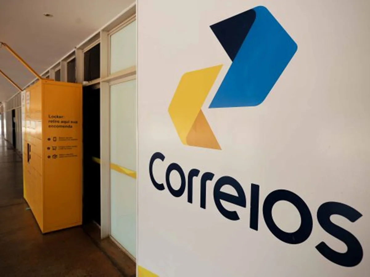 TST suspende julgamento de dissídio dos Correios e greve continua