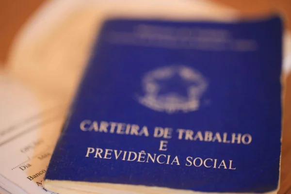 Agências do trabalhador ofertam 1.466 vagas de emprego nesta quarta-feira