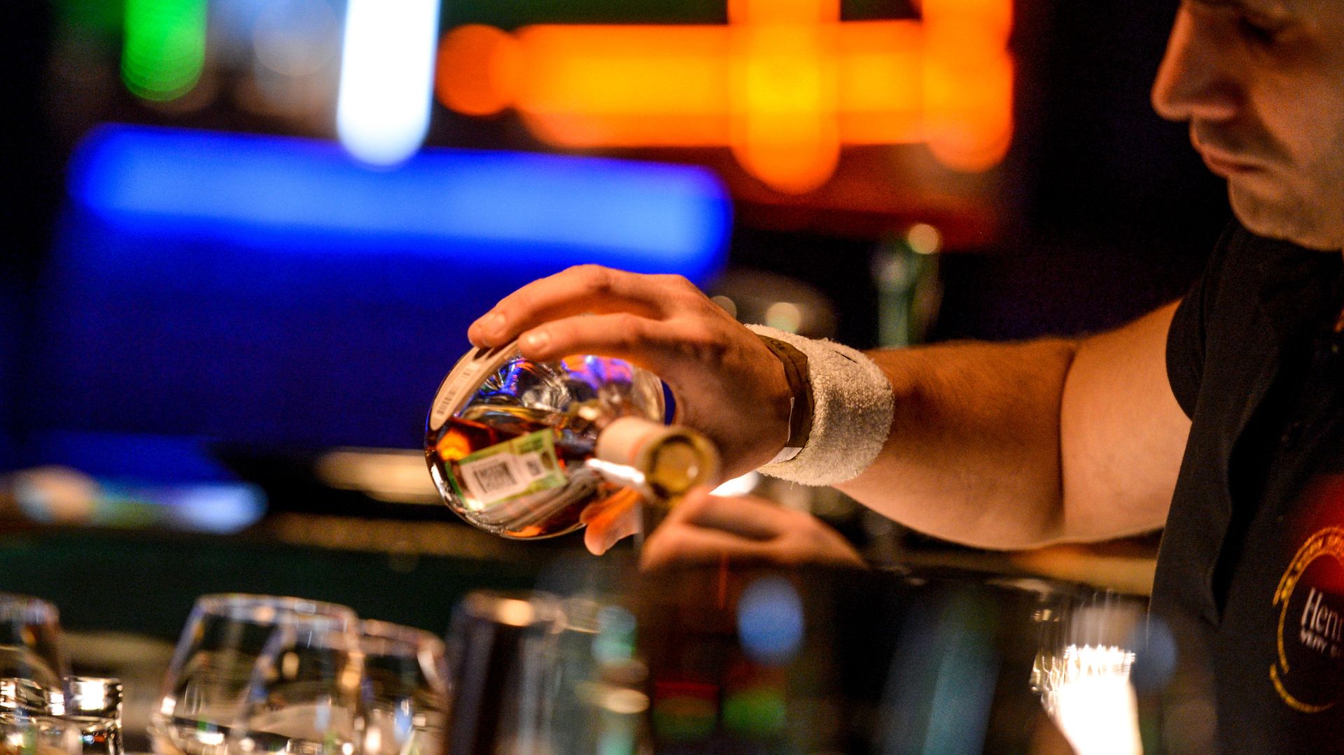 Sergeev: negar a dependência do álcool é um sintoma de alcoolismo
