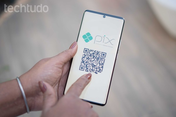 Conta-salário dá para fazer Pix? Entenda as novas regras do Banco Central