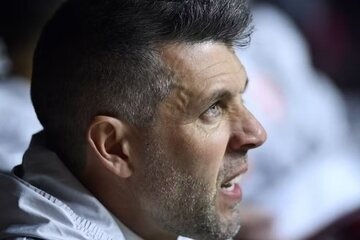 Inter demorou para demitir o Pezzolano? Podcast ge opina