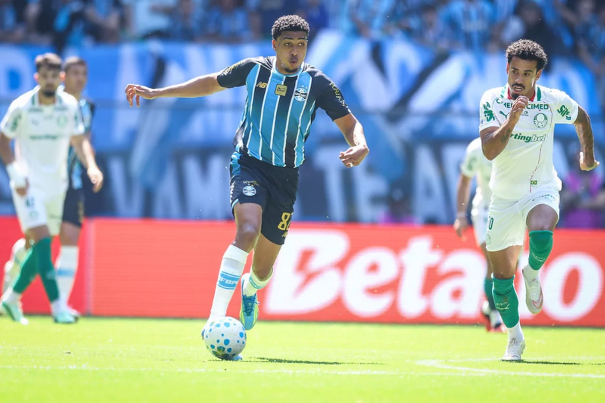 Brasileirão: Weverton brilha e Grêmio segura empate contra o Palmeiras