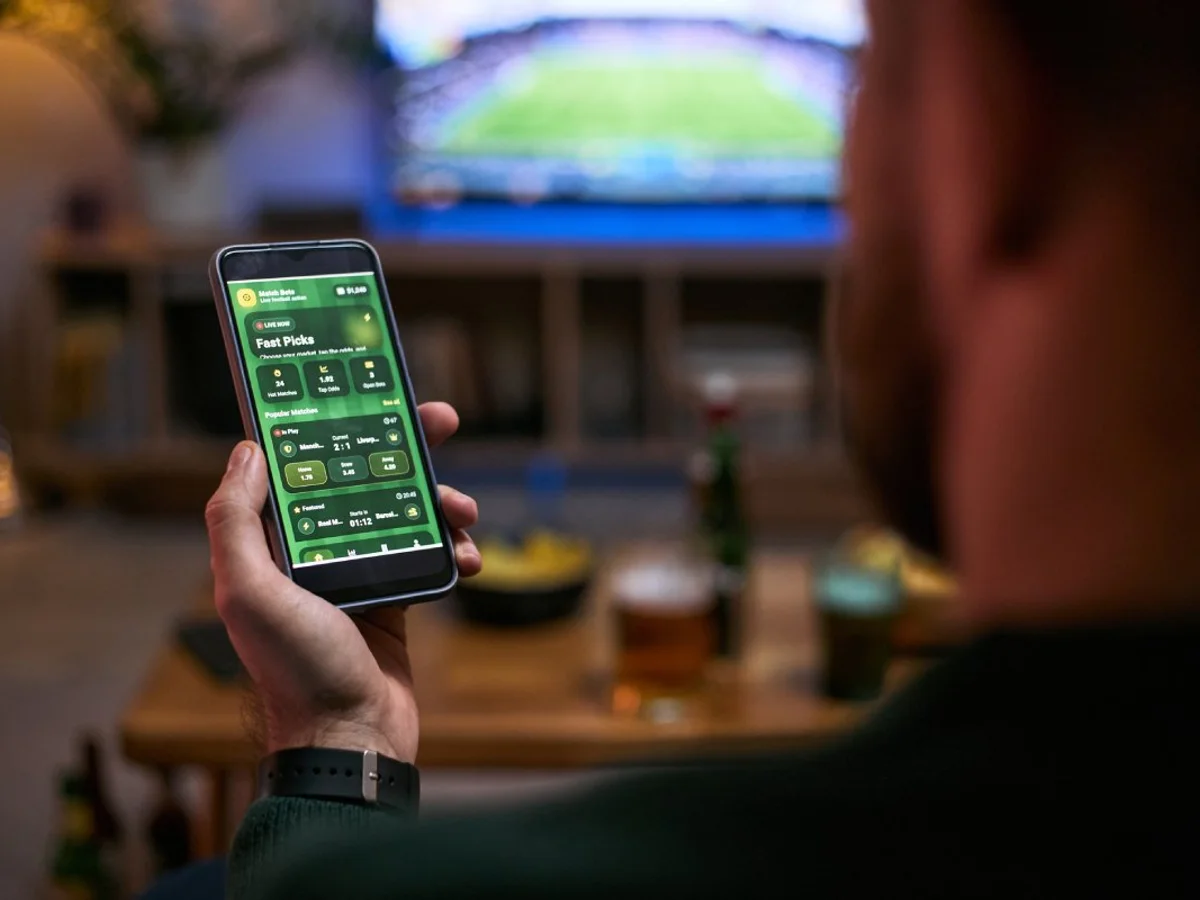 Minas: Dino mantém proibição sobre propaganda de bets em bens públicos