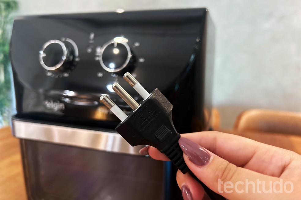 8 dicas para não errar na hora de comprar sua air fryer