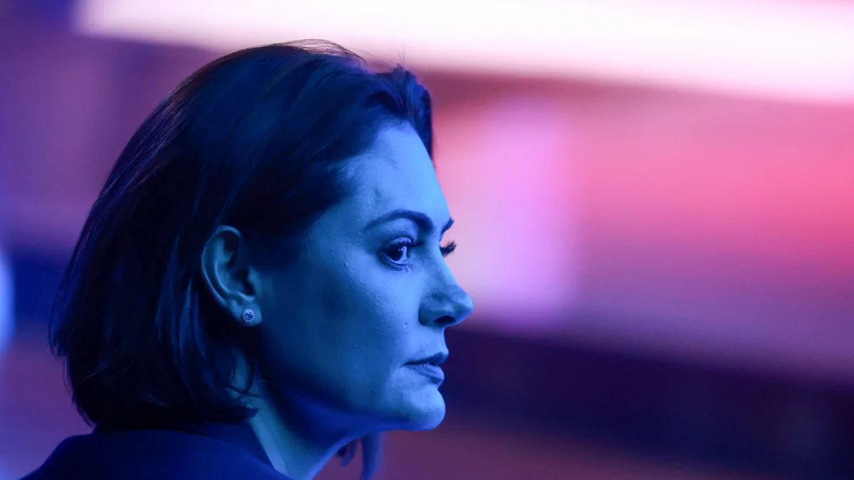 Michelle lamenta morte de Rick e relembra amizade dele com Bolsonaro