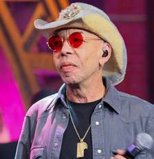 Morte do cantor Chrystian abalou mundo sertanejo: 'Ídolo', definiu Michel Teló. Foto: Divulgação, SBT/Lourival Ribeiro / Purepeople