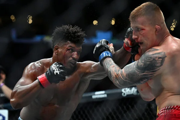 UFC: lutador recebe suspensão de seis meses por fratura exposta em duelo - destaque galeria
