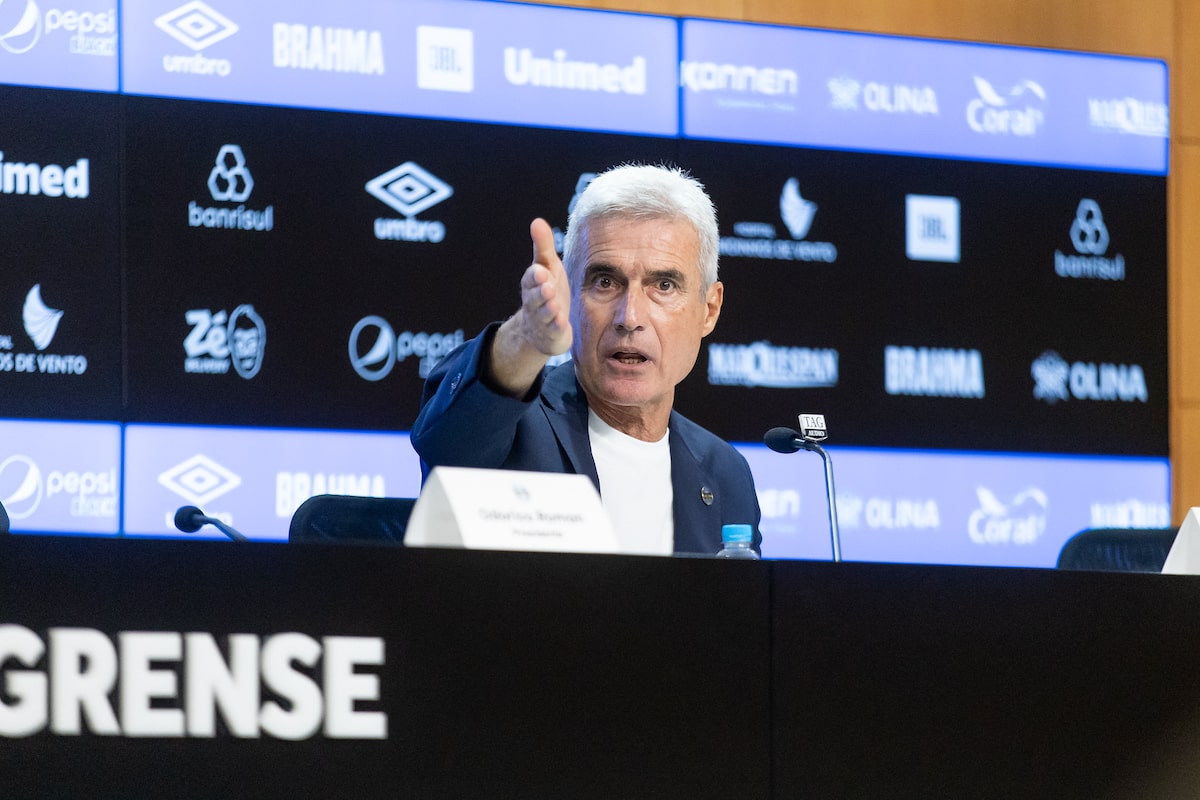 Grêmio demite Luís Castro após sequência ruim do Brasileirão; Felipão assume interinamente