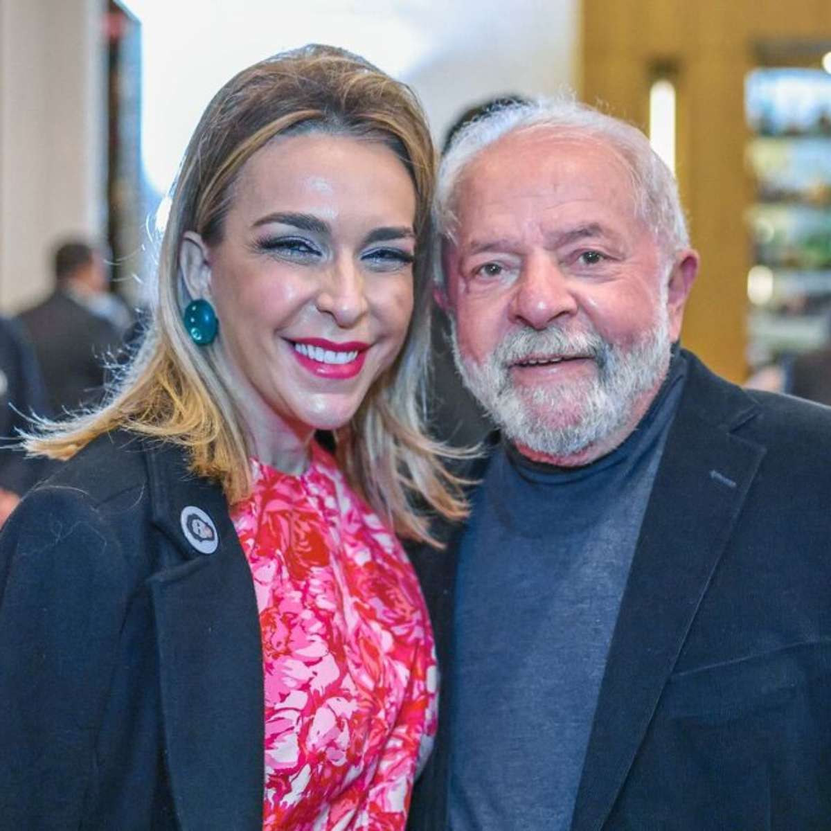 Amiga de Lulinha diz que foi a gabinete de Lula e viajou em avião da FAB