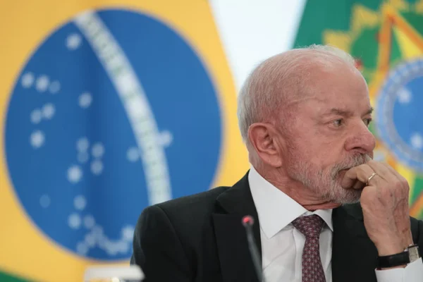 Lula lamenta morte de Zuenir Ventura: "Não se calou frente à censura"