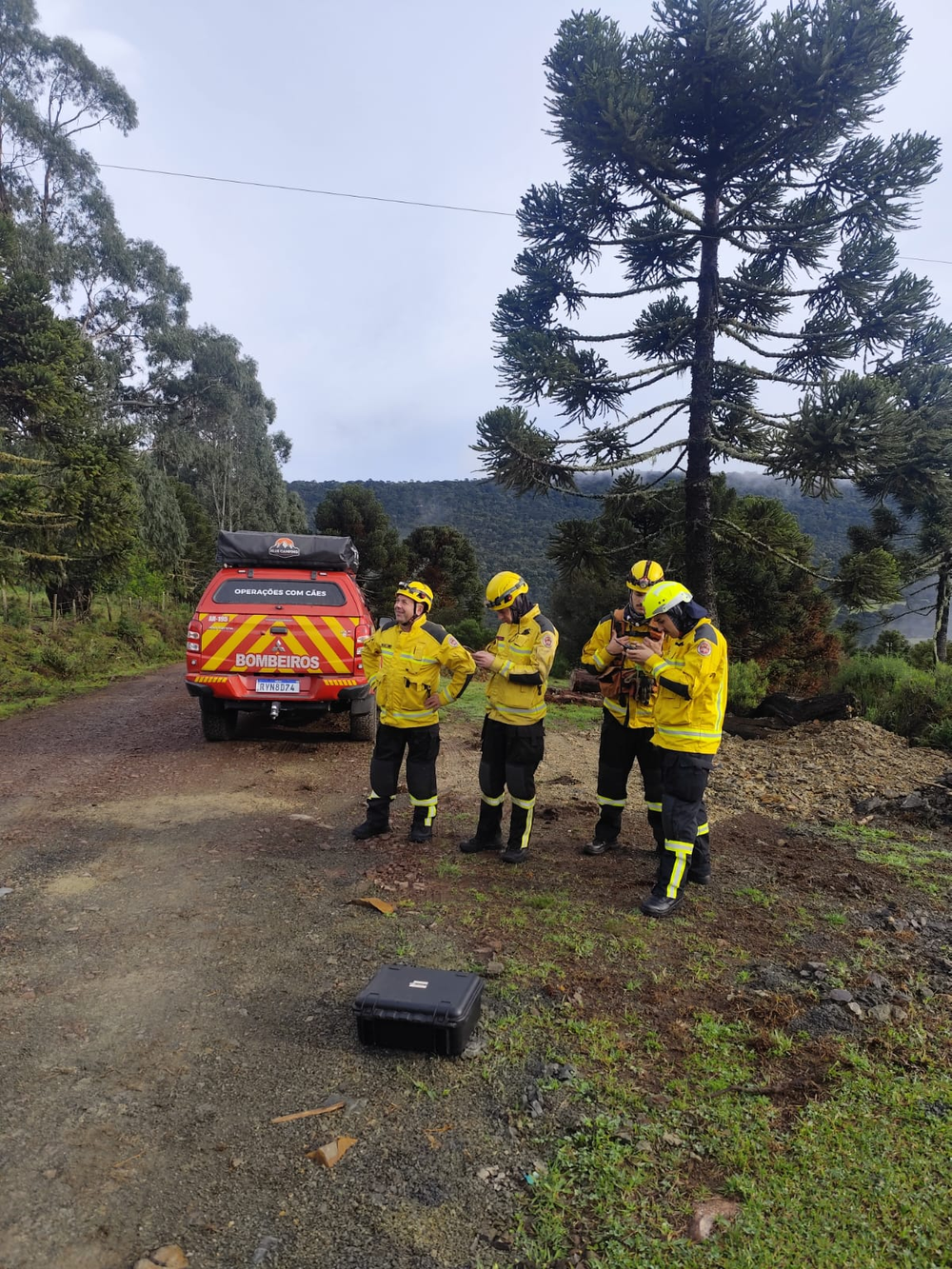 Helicóptero com cantor Rick, da dupla com Renner, é localizado; não há sobreviventes