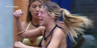 Ana Bruna aos prantos ap&oacute;s briga com S&eacute;rgio Foto: Reprodu&ccedil;&atilde;o/Record
