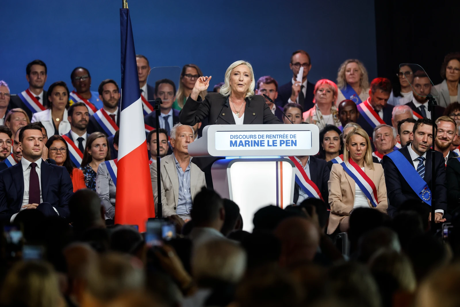 Ataques israelenses matam três pessoas em Gaza, dizem médicos