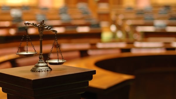 Imagem da matéria: Colapso nos certificados de assistência jurídica ameaça direitos constitucionais - Law Society