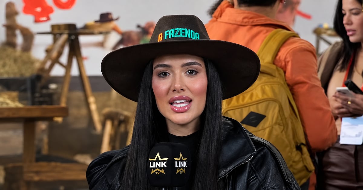 Bastidores da coletiva: Jordana Morais revela qual famoso gostaria no elenco de Fazenda
