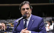 Eleitor terá dois votos para o Senado em MG; conheça os 16 candidatos
