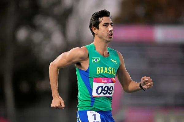 Caio Bonfim celebra ouro e coloca prova como bom indicador para LA 2028 - destaque galeria