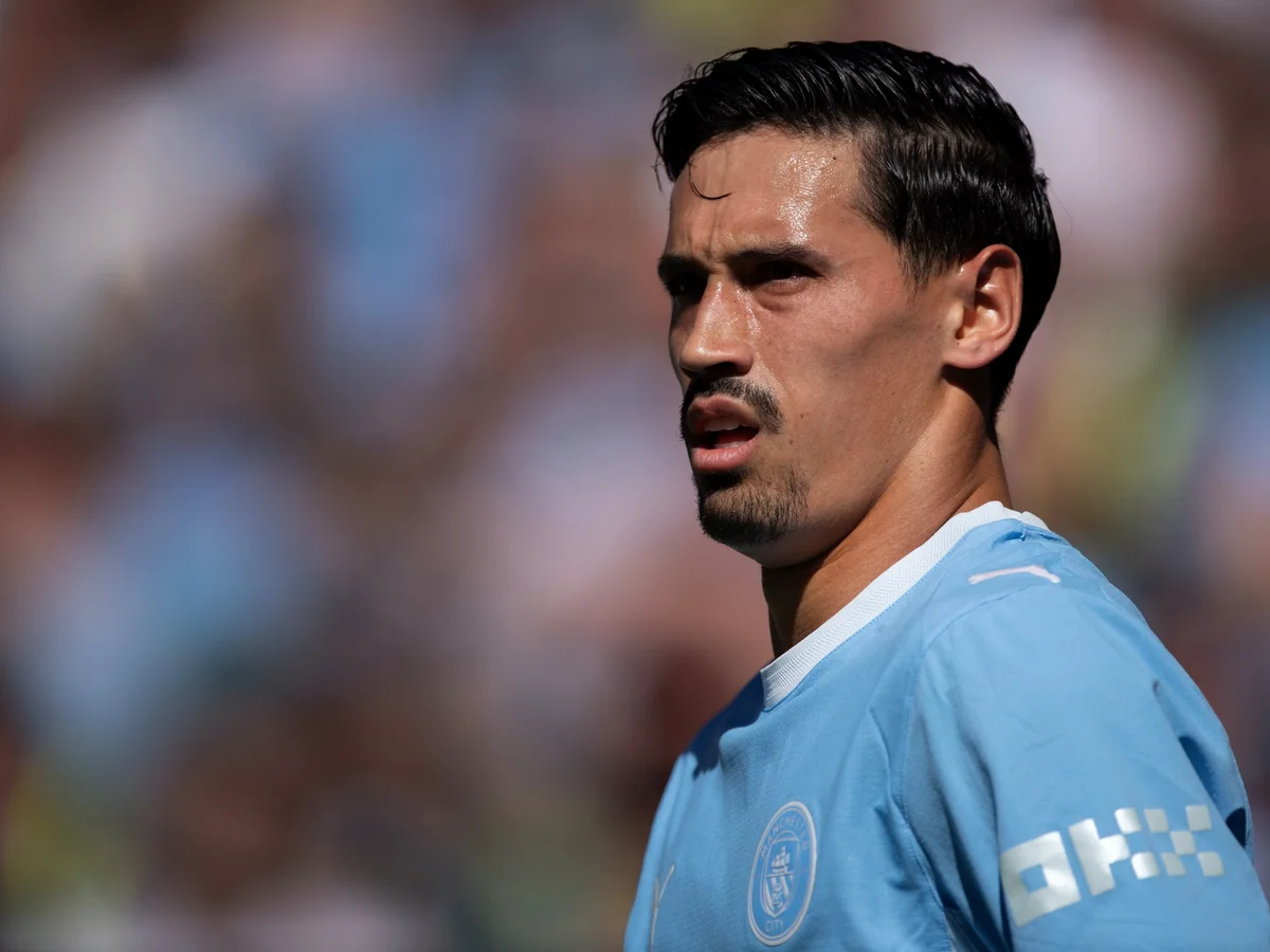 Ex-City explica ida à Arábia: "Não quero trabalhar depois da carreira"