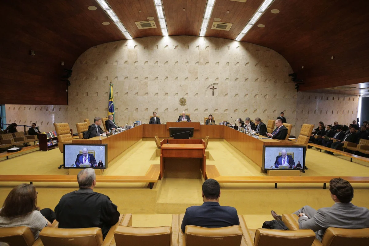 AtlasIntel: 6 em cada 10 brasileiros não confiam nos ministros do STF