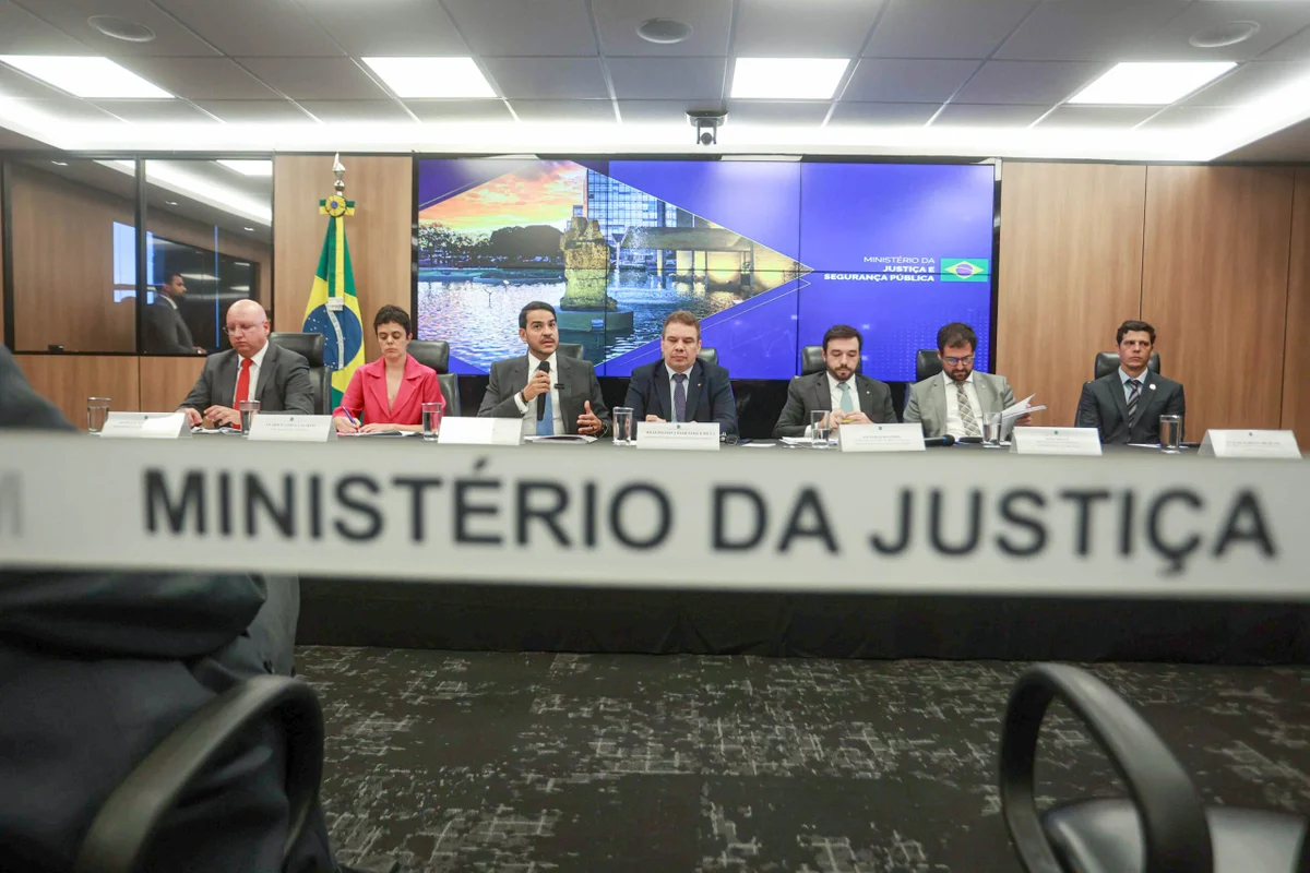 MJ mira lavagem de dinheiro e bets em nova ofensiva contra crime organizado