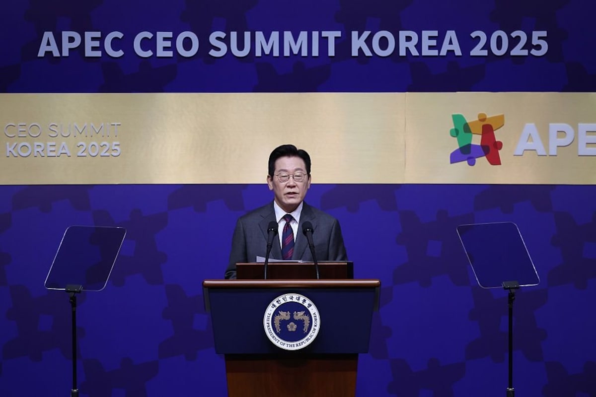 Presidente sul-coreano pede congelamento do programa nuclear da Coreia do Norte