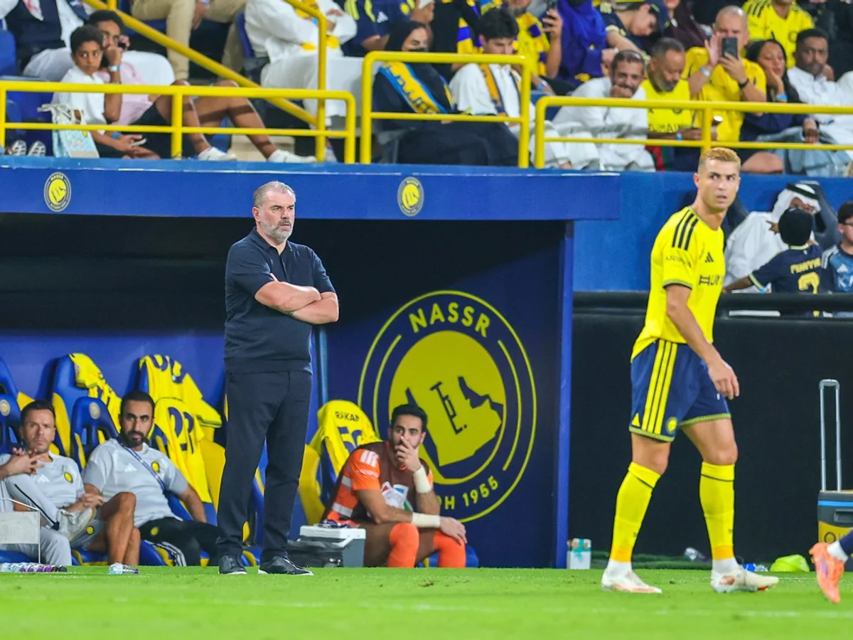 Técnico do Al-Nassr discute com jornalista ao defender Cristiano Ronaldo