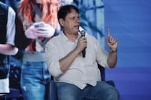 Tarcísio não prometeu cargos, mas fez aceno ao Novo em reunião que selou desistência de Salles