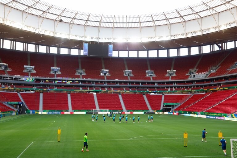 Maracanã e Mané Garrincha terão gramado resistente e com recuperação 30% mais rápida; veja detalhes