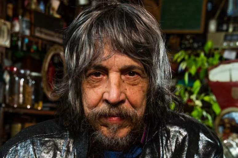 Em último show, Benito Di Paula dividiu o palco com o filho e teve presença ilustre de Zeca Baleiro