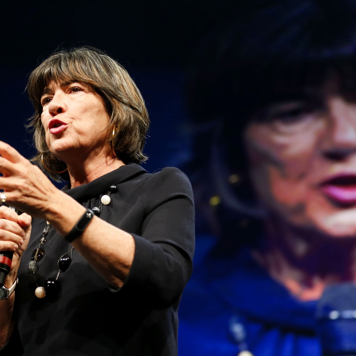 Christiane Amanpour anuncia que está deixando a CNN após 43 anos