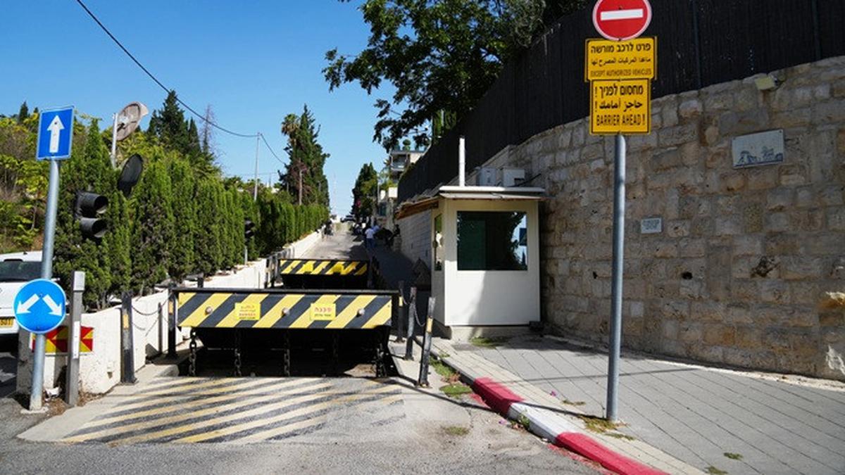Tensions between the UK and Israel escalate, British Consulate in East Jerusalem Closed
