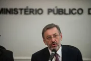 Ministro da Indústria minimiza impacto da fuga de Flávio na relação com EUA - imagem 3