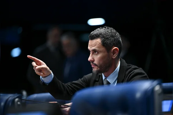 Confira os locais e horários de votação dos candidatos ao governo de MG