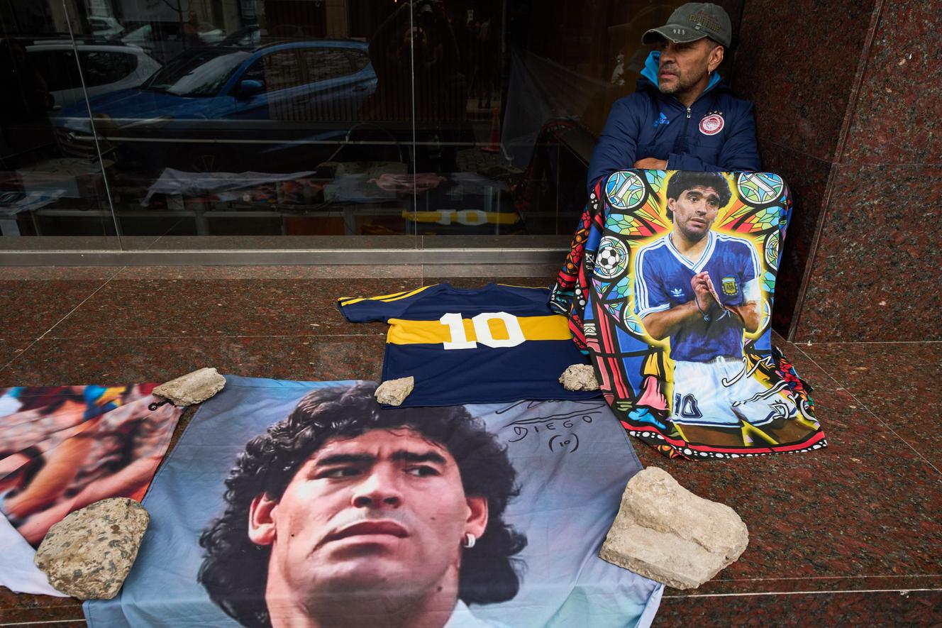 Sentença do julgamento sobre a morte de Maradona marcada para o dia 22 de dezembro