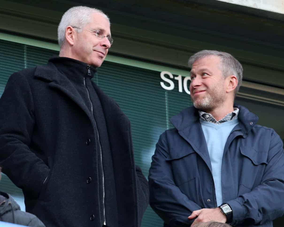 Ajudantes de Roman Abramovich falsificaram documentos para ocultar ativos e evitar impostos, sugerem os registros