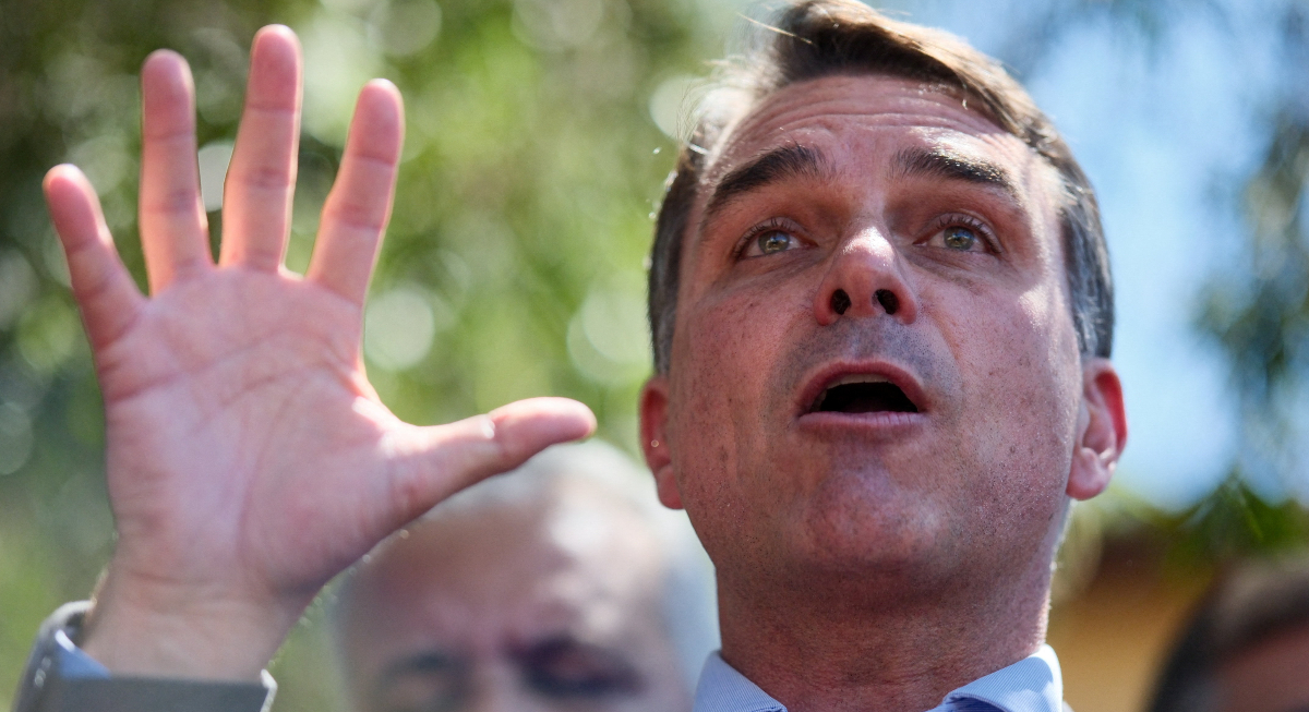 PF avalia como ‘muito estranha’ resposta da Argentina sobre suposta fuga de Flávio Bolsonaro