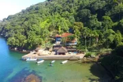 Richarlison x Flávio: deputada ligada ao MST anuncia ocupação de ilha no RJ