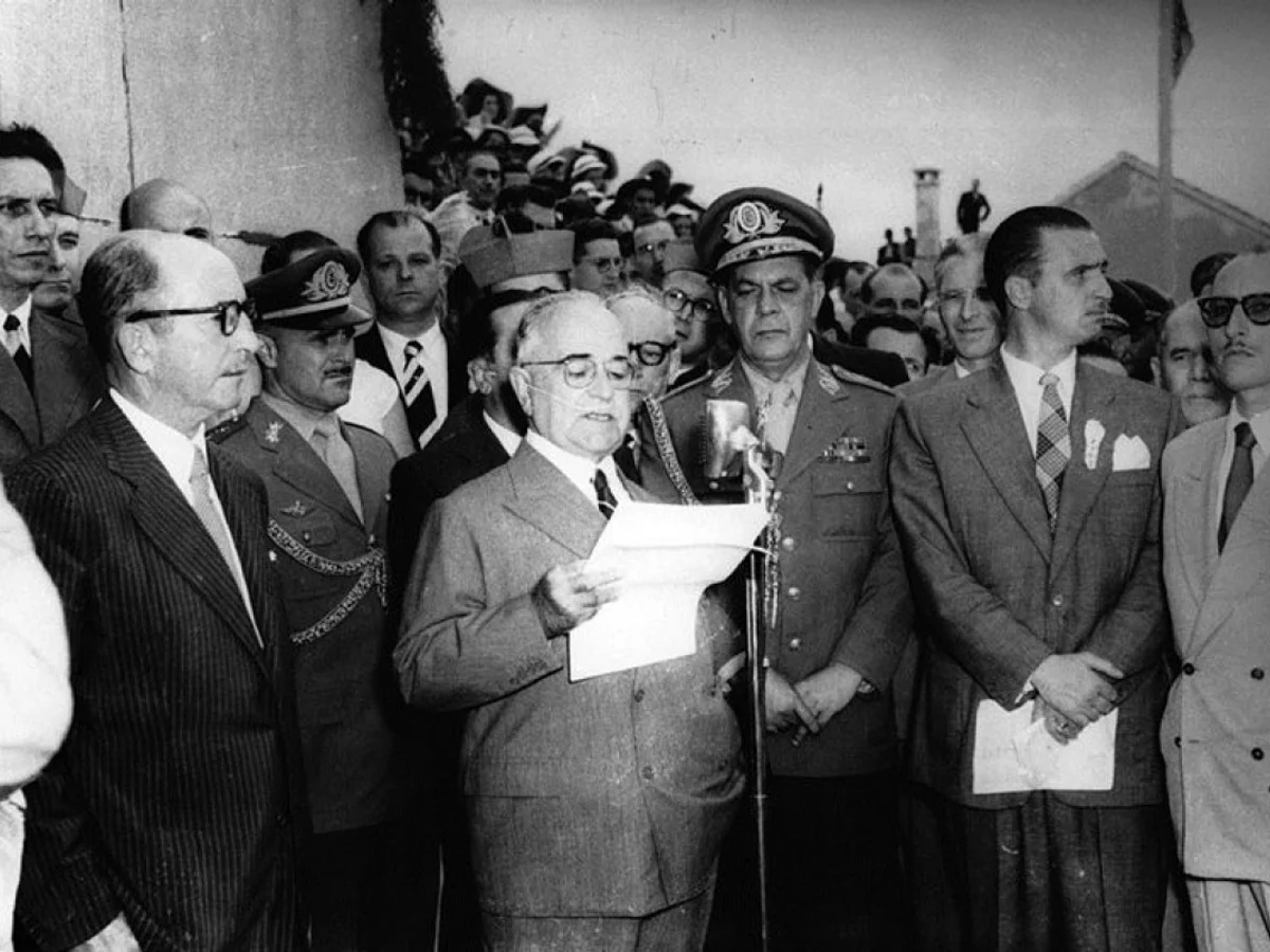 Distrito da Confusão (Crônicas de Odylo Costa, filho)