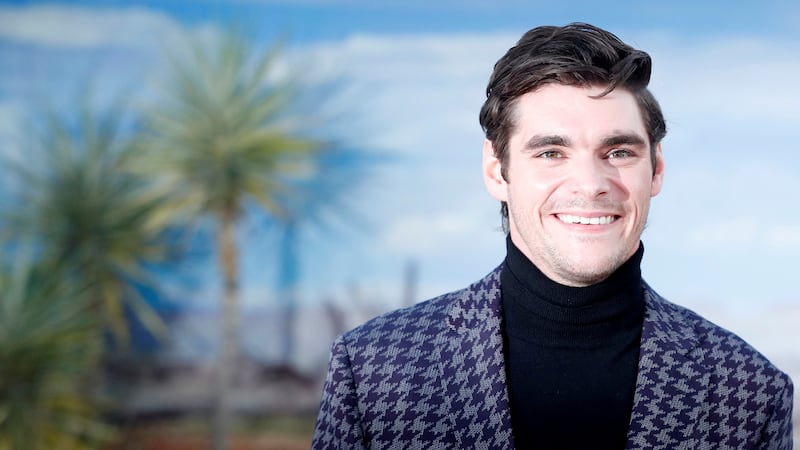 Bryan Cranston lidera homenagens ao co-estrela de Breaking Bad RJ Mitte: 'Vou sentir sua falta, filho'