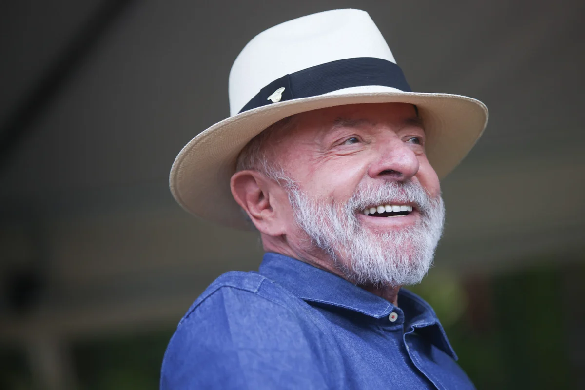 Governo da China parabeniza presidente Lula pela vitória nas eleições