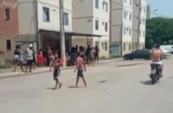Polícia recupera seis veículos roubados durante ação contra desmanche em Belford Roxo (RJ)