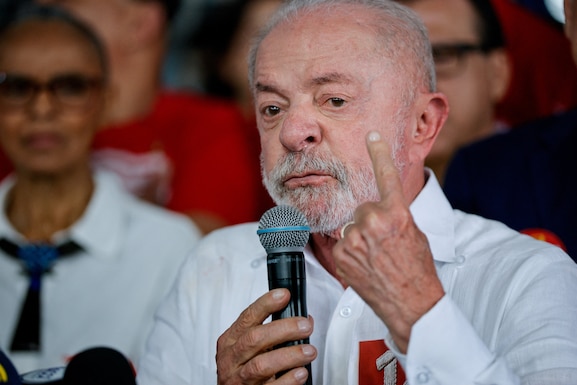 Lula da Silva venceu um histórico segundo turno contra Flávio Bolsonaro e assumirá um quarto mandato no Brasil