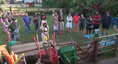 Fogo no feno! Confira a herança deixada por Renê Thristan após eliminação em A Fazenda