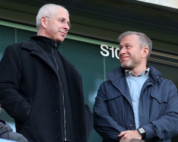 Ajudantes de Roman Abramovich falsificaram documentos para ocultar ativos e evitar impostos, sugerem os registros